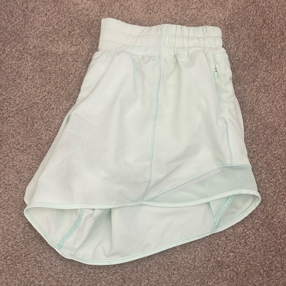 mint green lululemon hotty hot shorts